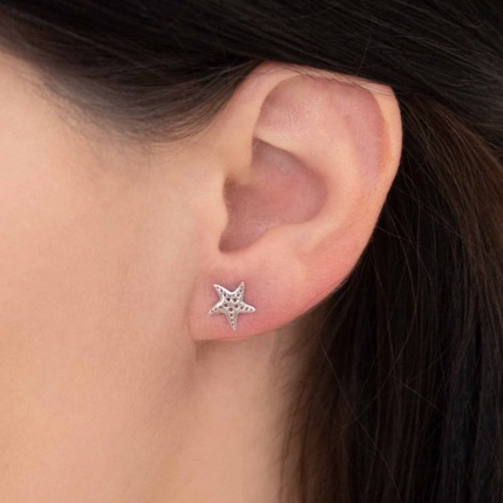 Ocean Breeze Shell Starfish Sterling Silver Stud Earrings - Picture 3 of 3